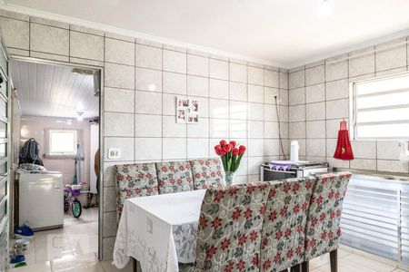 Casa à venda com 180m², 4 quartos e 4 vagasCasa 1 - Cozinha