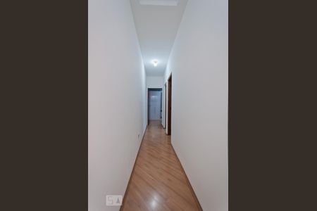 Corredor de casa à venda com 3 quartos, 116m² em Vila Robertina, São Paulo