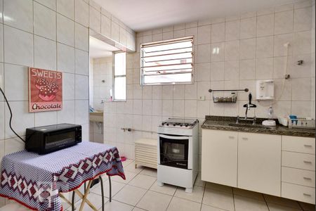 Cozinha de apartamento para alugar com 1 quarto, 62m² em Vila Romana, São Paulo