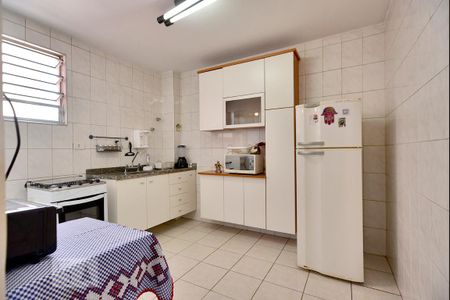 Cozinha de apartamento para alugar com 1 quarto, 62m² em Vila Romana, São Paulo