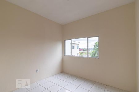 Quarto 1 de casa para alugar com 4 quartos, 55m² em Vila Carmosina, São Paulo