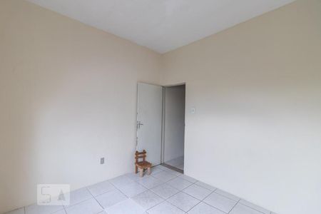 Quarto 1 de casa para alugar com 4 quartos, 55m² em Vila Carmosina, São Paulo