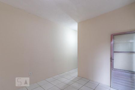 Sala de casa para alugar com 4 quartos, 55m² em Vila Carmosina, São Paulo