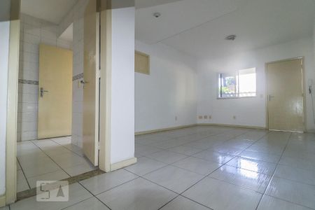 Sala de casa de condomínio para alugar com 3 quartos, 100m² em Anil, Rio de Janeiro