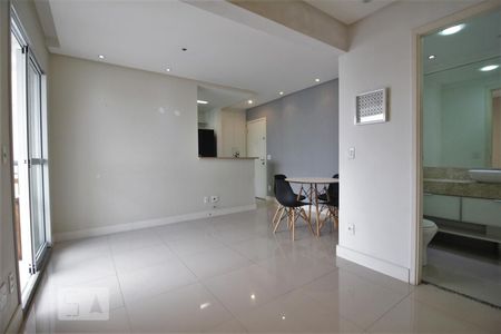 Apartamento para alugar com 61m², 1 quarto e 1 vagaSala