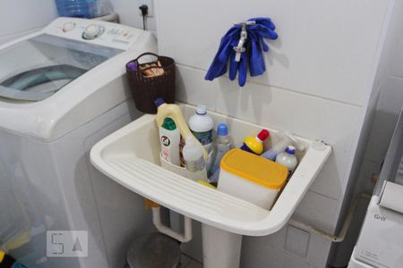 Apartamento à venda com 44m², 2 quartos e sem vaga Apartamento à venda com 44m², 2 quartos e sem vagaÁrea de Serviço