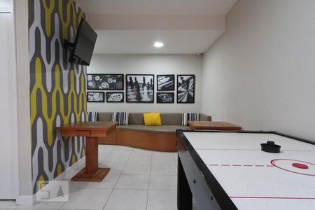 Apartamento à venda com 44m², 2 quartos e sem vaga Apartamento à venda com 44m², 2 quartos e sem vagaÁrea comum - Salão de jogos