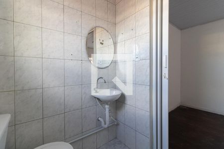 Banheiro de casa para alugar com 1 quarto, 42m² em Jardim Santa Cruz, São Paulo