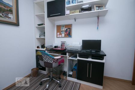 Apartamento à venda com 70m², 3 quartos e 1 vagaQuarto 2