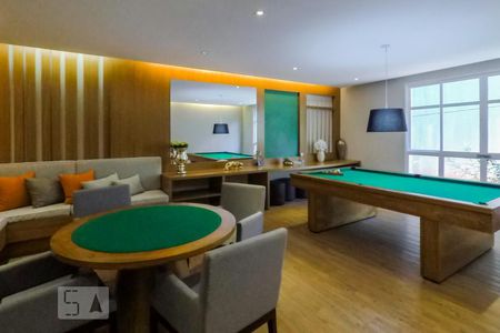 Apartamento à venda com 74m², 2 quartos e 2 vagasSalão de jogos