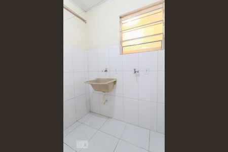 Casa para alugar com 35m², 1 quarto e sem vagaÁrea de Serviço