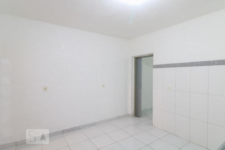Sala/Cozinha de casa para alugar com 1 quarto, 35m² em Santo Antônio, Osasco