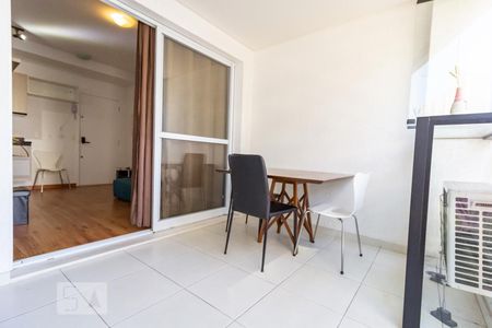Sacada de apartamento para alugar com 1 quarto, 37m² em Vila Cordeiro, São Paulo
