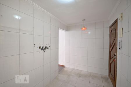Cozinha de kitnet/studio à venda com 1 quarto, 32m² em Liberdade, São Paulo