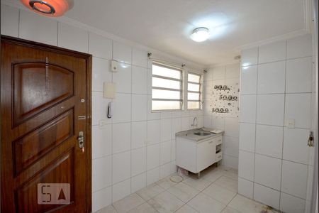 Cozinha de kitnet/studio à venda com 1 quarto, 32m² em Liberdade, São Paulo