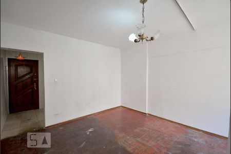Quarto/Sala de kitnet/studio à venda com 1 quarto, 32m² em Liberdade, São Paulo