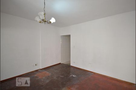 Quarto/Sala de kitnet/studio à venda com 1 quarto, 32m² em Liberdade, São Paulo
