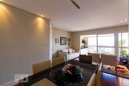 Sala de apartamento à venda com 3 quartos, 110m² em Vila Alexandria, São Paulo