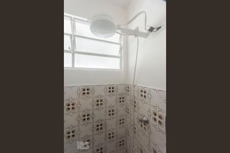 Banheiro de apartamento à venda com 2 quartos, 81m² em Jardim Paulicéia, Campinas