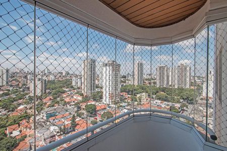Apartamento à venda com 3 quartos, 95m² em Vila Romana, São Paulo