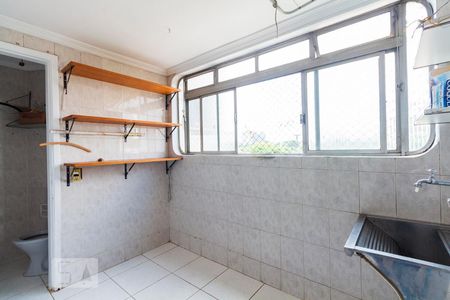 Apartamento à venda com 75m², 3 quartos e 1 vagaÁrea de Serviço
