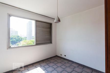Apartamento à venda com 75m², 3 quartos e 1 vagaQuarto 2