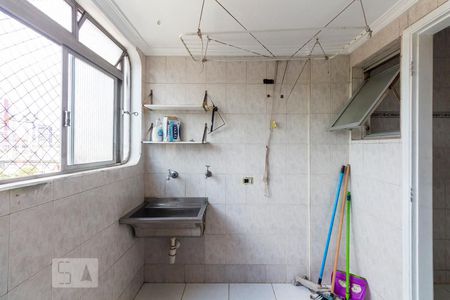 Apartamento à venda com 75m², 3 quartos e 1 vagaÁrea de Serviço