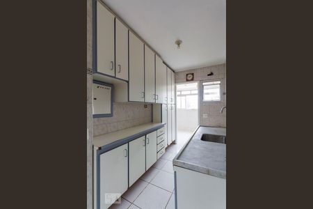 Apartamento à venda com 75m², 3 quartos e 1 vagaCozinha