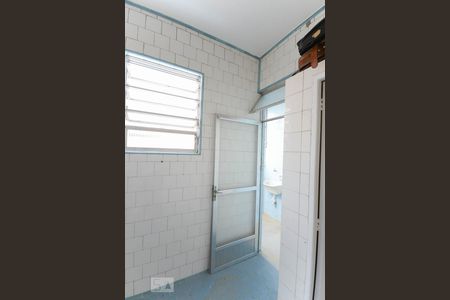 Apartamento à venda com 67m², 2 quartos e 1 vaga Apartamento à venda com 67m², 2 quartos e 1 vagaQuarto de Serviço