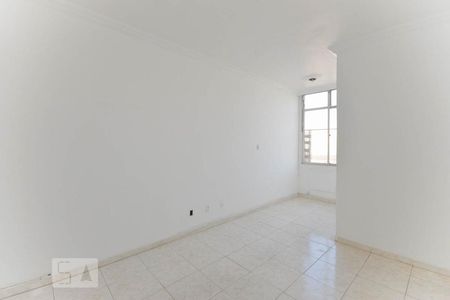 Apartamento à venda com 67m², 2 quartos e 1 vaga Apartamento à venda com 67m², 2 quartos e 1 vagaSala