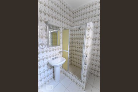 Apartamento à venda com 67m², 2 quartos e 1 vaga Apartamento à venda com 67m², 2 quartos e 1 vagaBanheiro