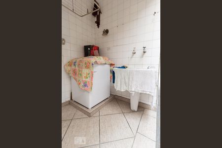 Casa à venda com 140m², 3 quartos e 2 vagas Casa à venda com 140m², 3 quartos e 2 vagasÁrea de Serviço