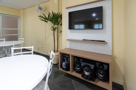 Apartamento à venda com 54m², 2 quartos e 1 vagaSalão de Festas