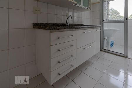 Apartamento à venda com 54m², 2 quartos e 1 vagaCozinha
