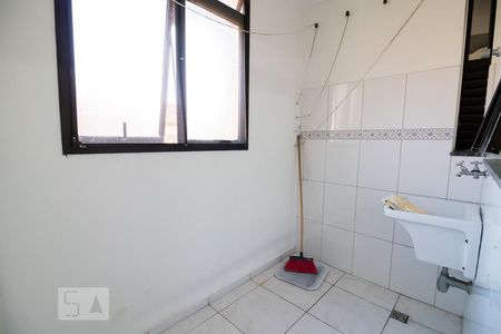 Apartamento à venda com 65m², 2 quartos e 1 vagaÁrea de Serviço