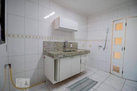 Apartamento à venda com 65m², 2 quartos e 1 vagaCozinha