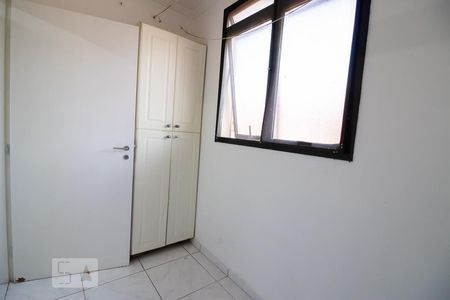 Apartamento à venda com 65m², 2 quartos e 1 vagaÁrea de Serviço