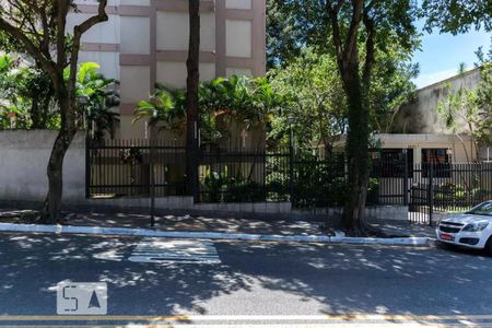 Apartamento para alugar com 65m², 2 quartos e 1 vagaFachada