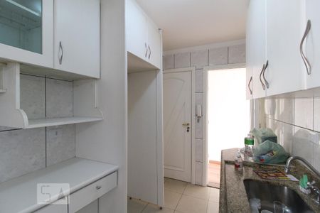 Apartamento para alugar com 65m², 2 quartos e 1 vagaCozinha