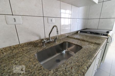 Apartamento para alugar com 65m², 2 quartos e 1 vagaCozinha