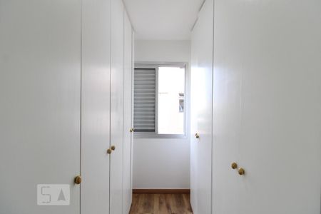 Apartamento para alugar com 65m², 2 quartos e 1 vagaCloset da Suíte