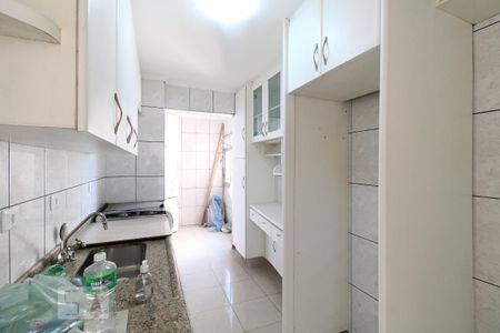 Apartamento para alugar com 65m², 2 quartos e 1 vagaCozinha