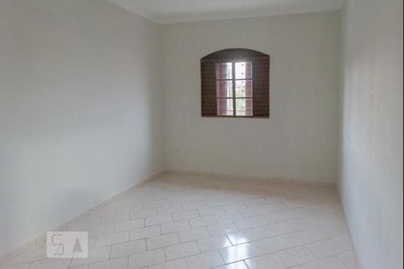 Casa à venda com 177m², 3 quartos e 2 vagasQuarto