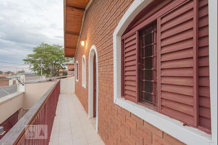 Casa à venda com 177m², 3 quartos e 2 vagasSacada