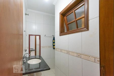 Casa à venda com 177m², 3 quartos e 2 vagasBanheiro da Suíte 2