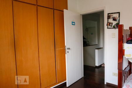 Quarto 1 de casa à venda com 4 quartos, 280m² em Interlagos, São Paulo