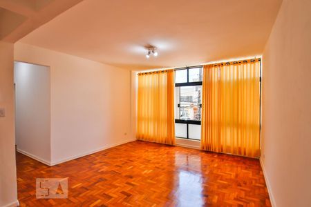 Apartamento para alugar com 82m², 2 quartos e sem vagaSala