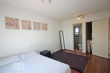 Suite de apartamento para alugar com 2 quartos, 82m² em Vila Progredior, São Paulo