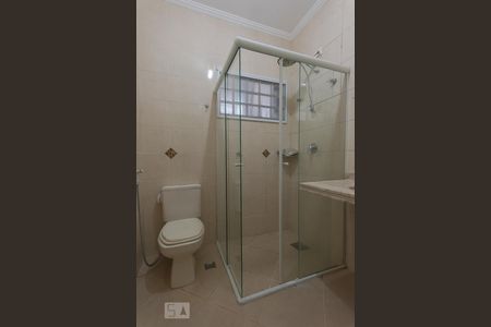 Casa à venda com 320m², 4 quartos e 4 vagasBanheiro Social