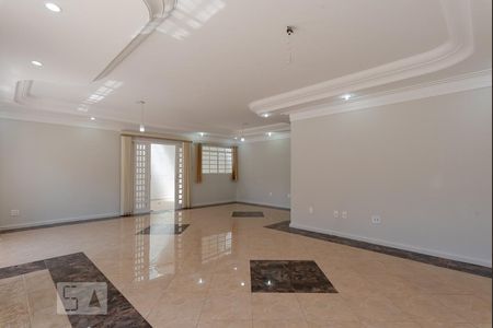 Sala de casa à venda com 4 quartos, 320m² em Parque Industrial, Campinas